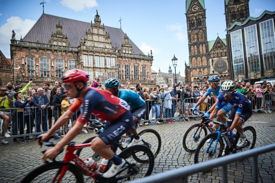 Radfahrer auf dem Marktplatz